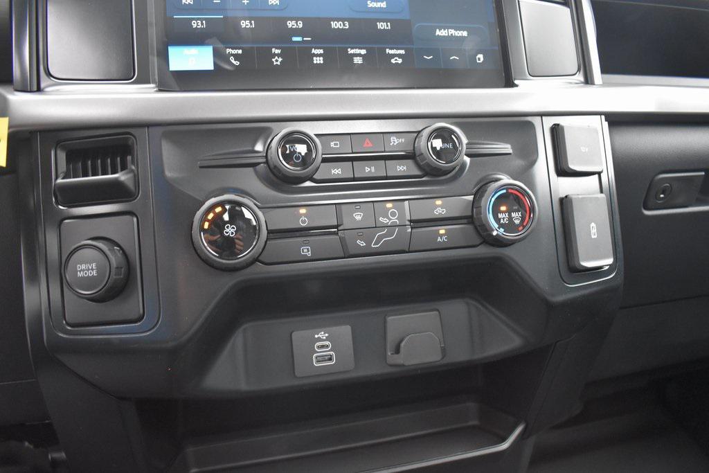 new 2025 Ford F-150 car, priced at $39,445