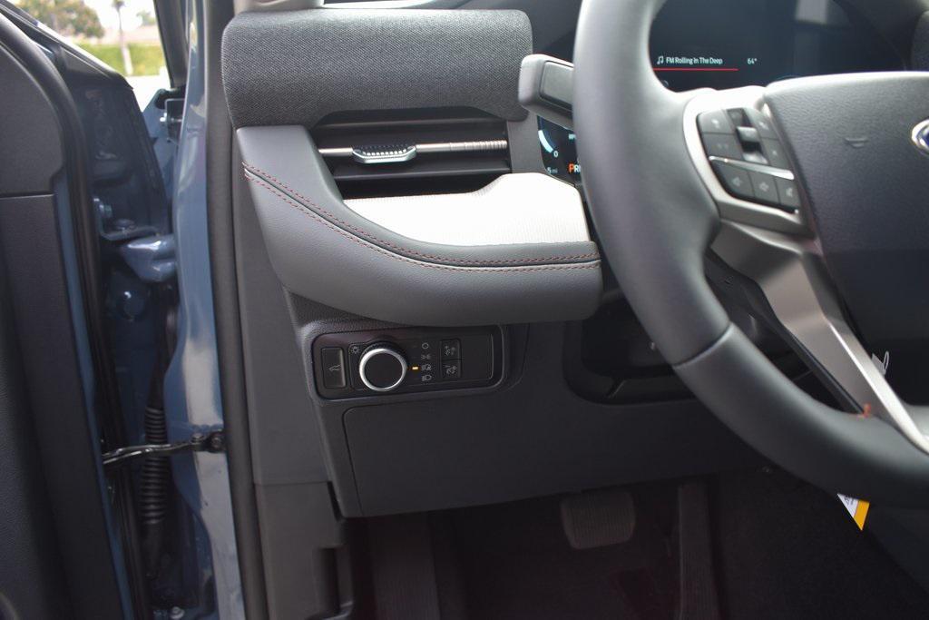 new 2025 Ford Explorer car, priced at $42,640