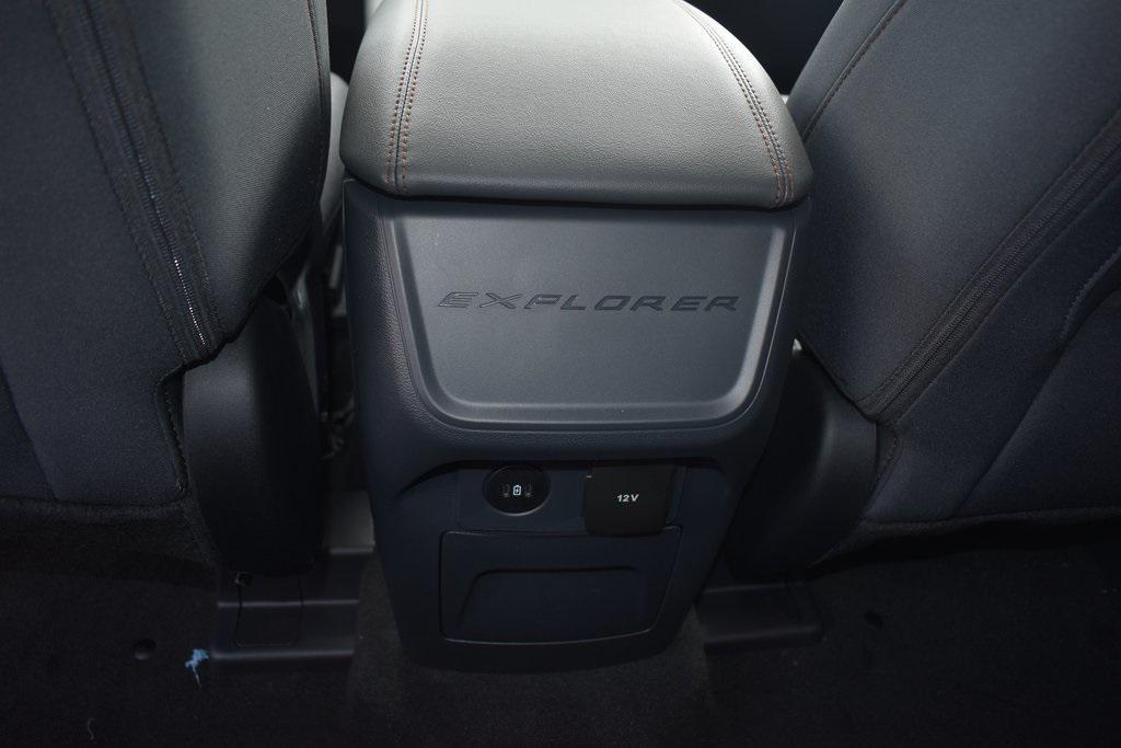new 2025 Ford Explorer car, priced at $42,640