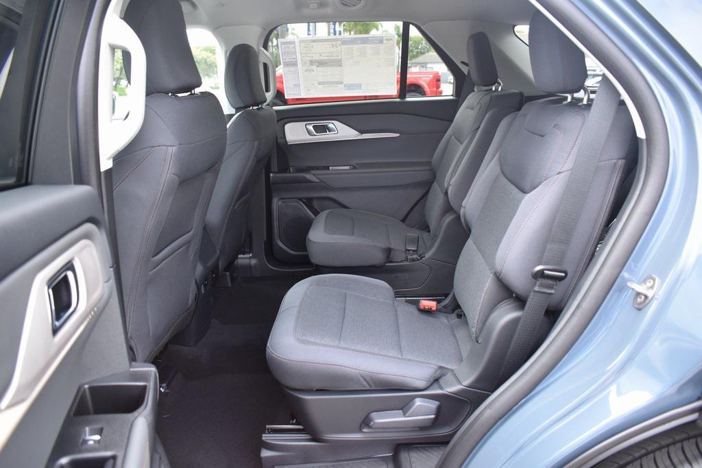 new 2025 Ford Explorer car, priced at $42,640