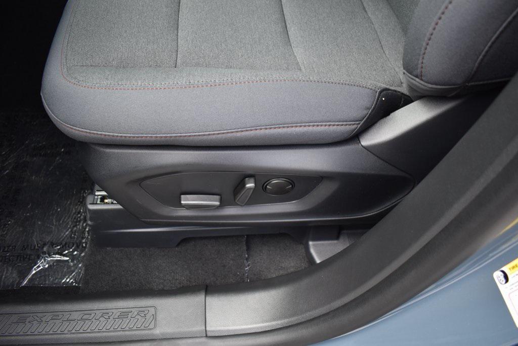 new 2025 Ford Explorer car, priced at $42,640