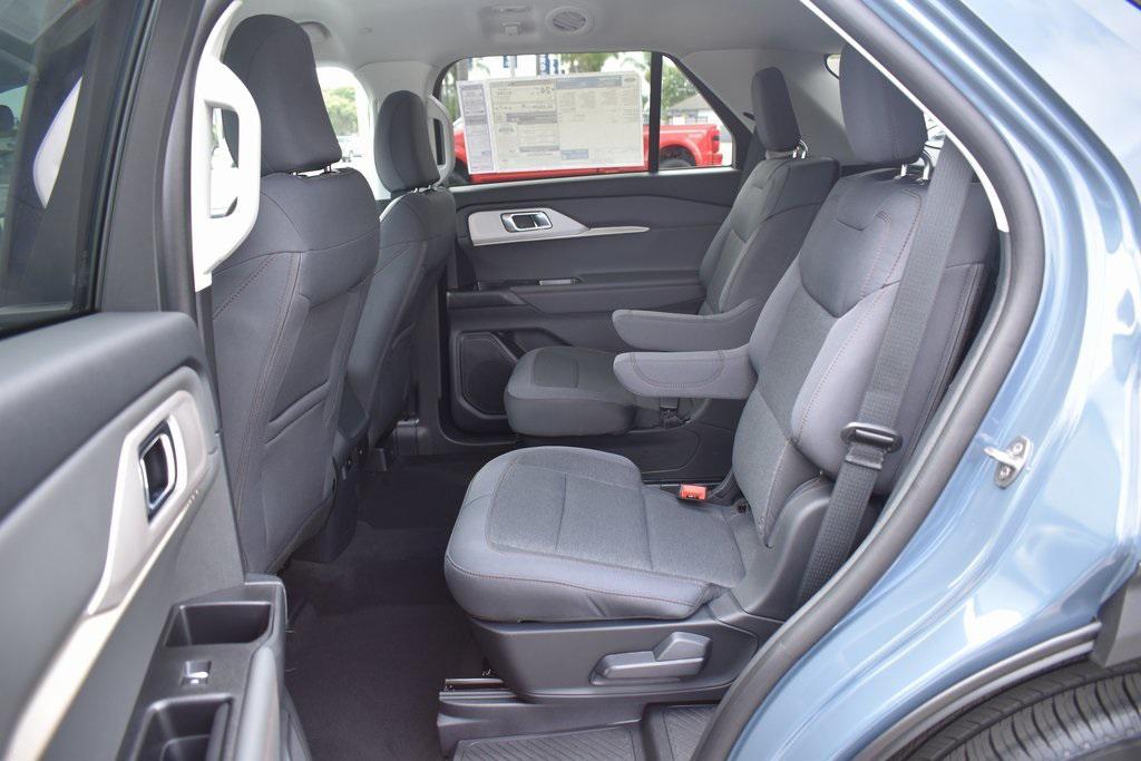 new 2025 Ford Explorer car, priced at $42,640