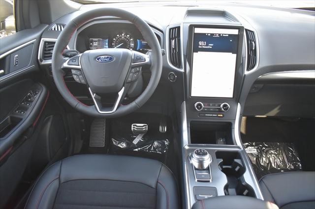 new 2024 Ford Edge car, priced at $45,380