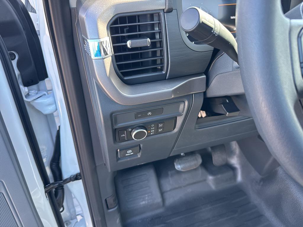 new 2025 Ford F-150 car, priced at $39,645