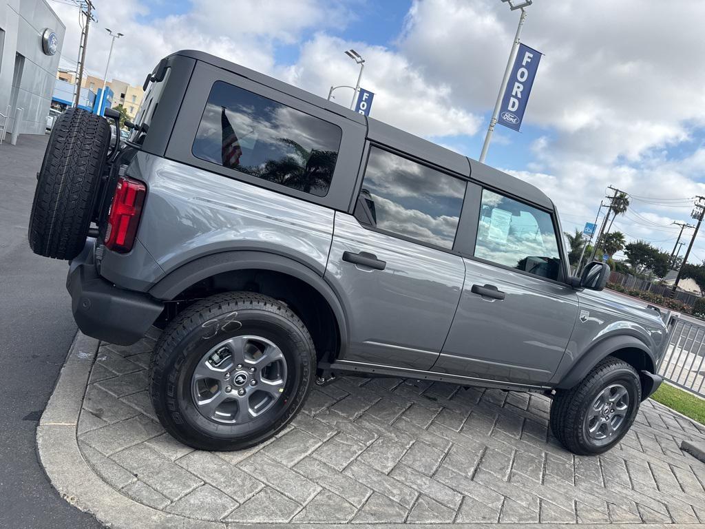 new 2025 Ford Bronco car, priced at $48,465