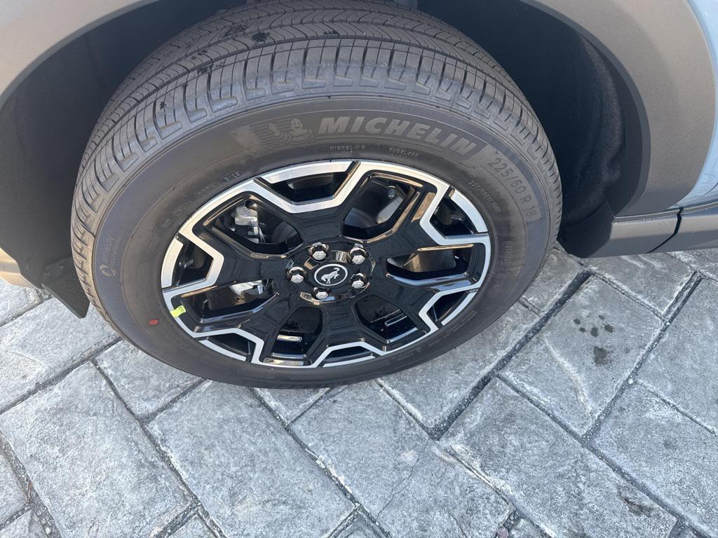 new 2025 Ford Bronco Sport car, priced at $41,980