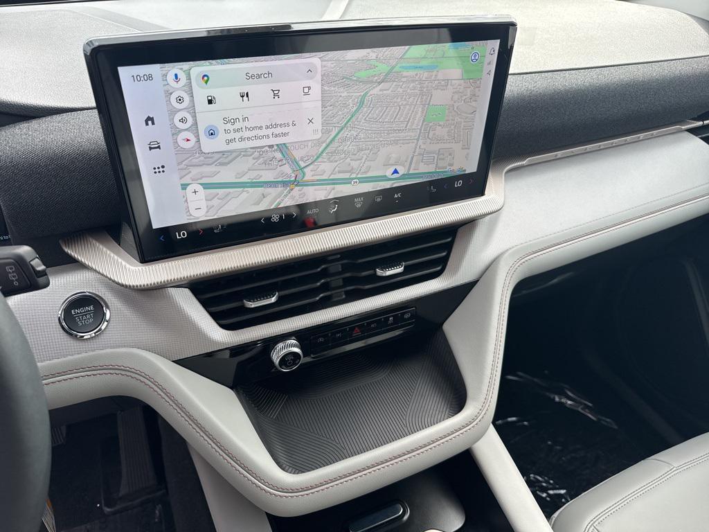 new 2025 Ford Explorer car, priced at $45,665