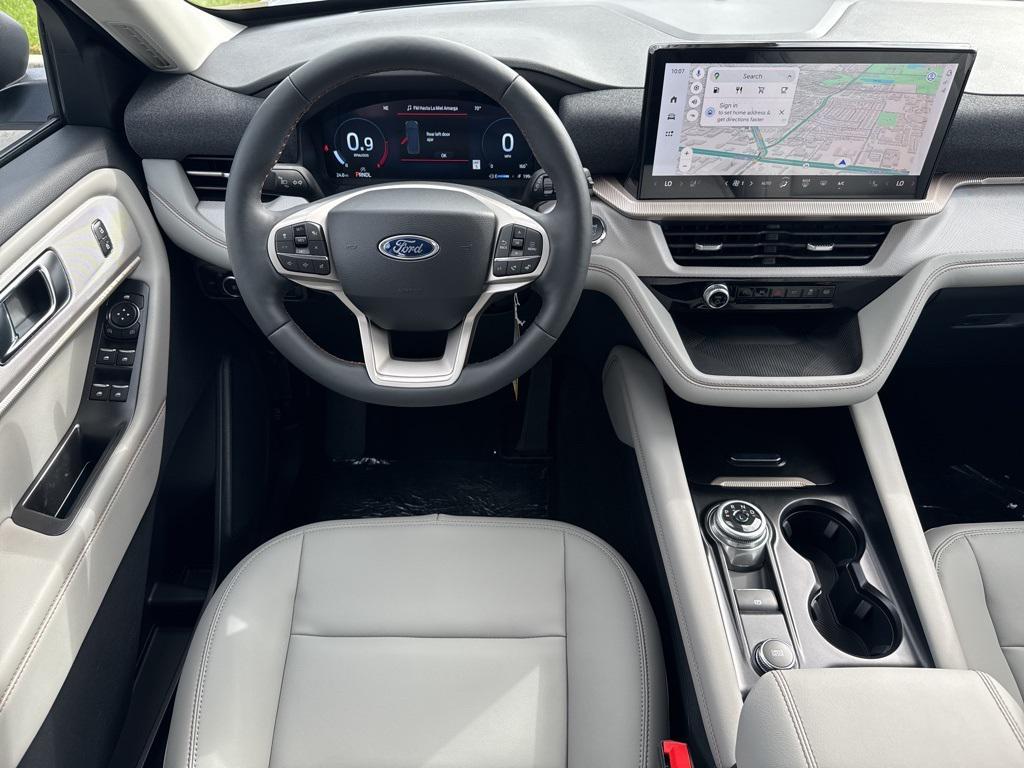 new 2025 Ford Explorer car, priced at $45,665