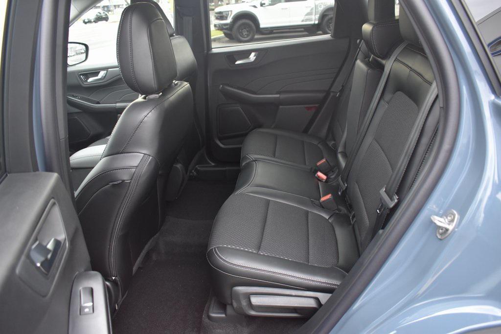 new 2025 Ford Escape PHEV car, priced at $39,895