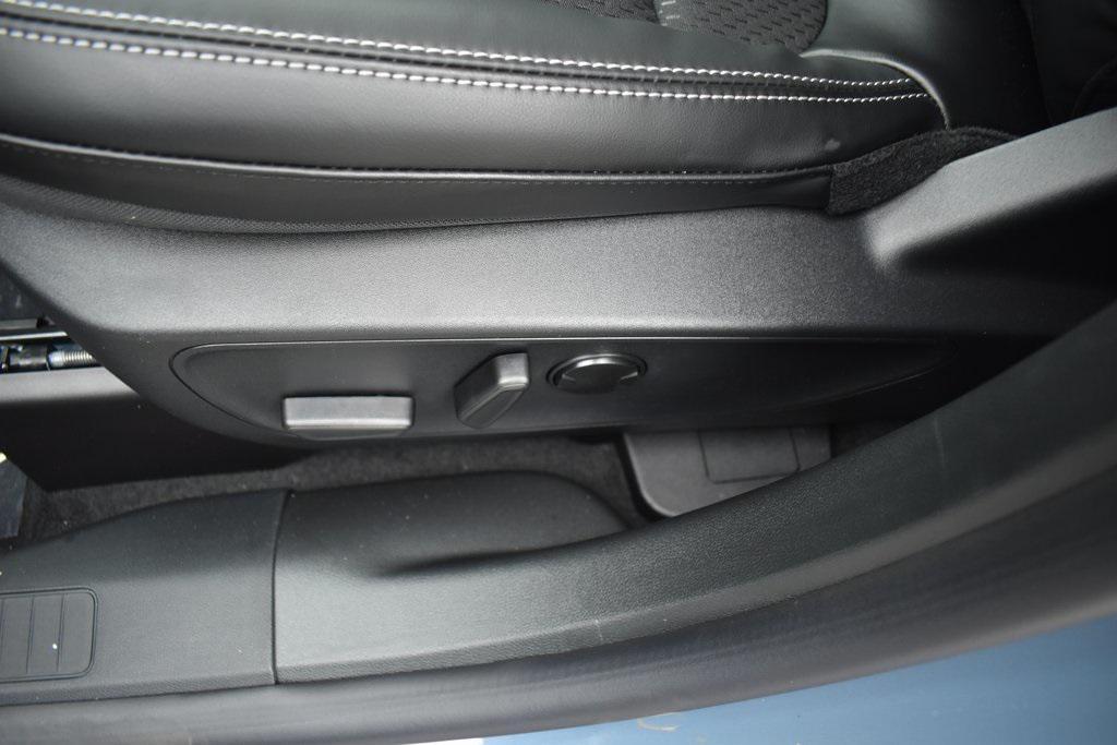 new 2025 Ford Escape PHEV car, priced at $39,895