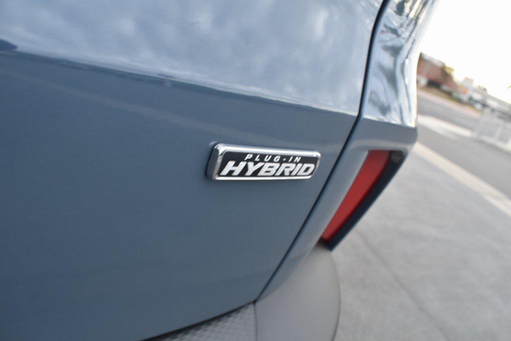 new 2025 Ford Escape PHEV car, priced at $39,895