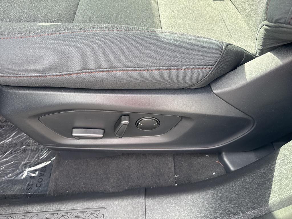 new 2025 Ford Explorer car, priced at $42,145