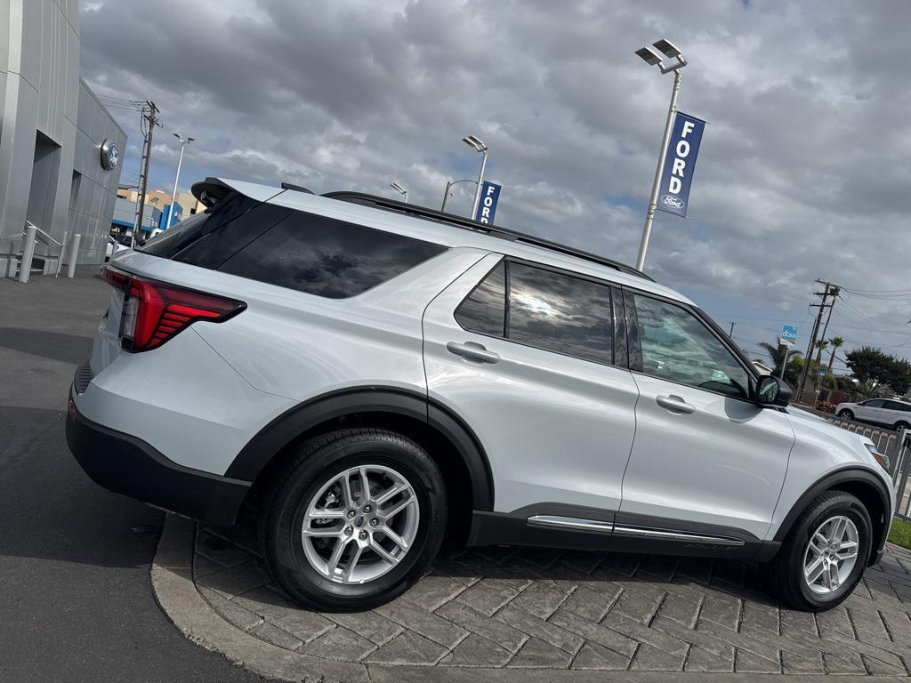 new 2025 Ford Explorer car, priced at $42,145