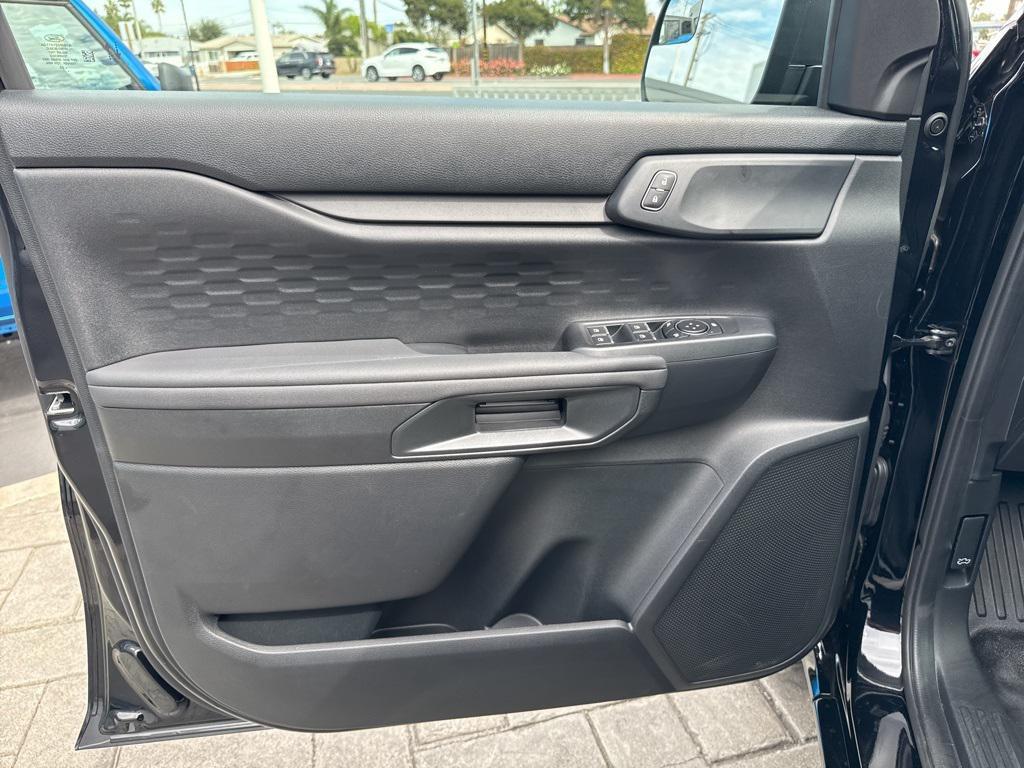 new 2025 Ford Ranger car, priced at $35,580