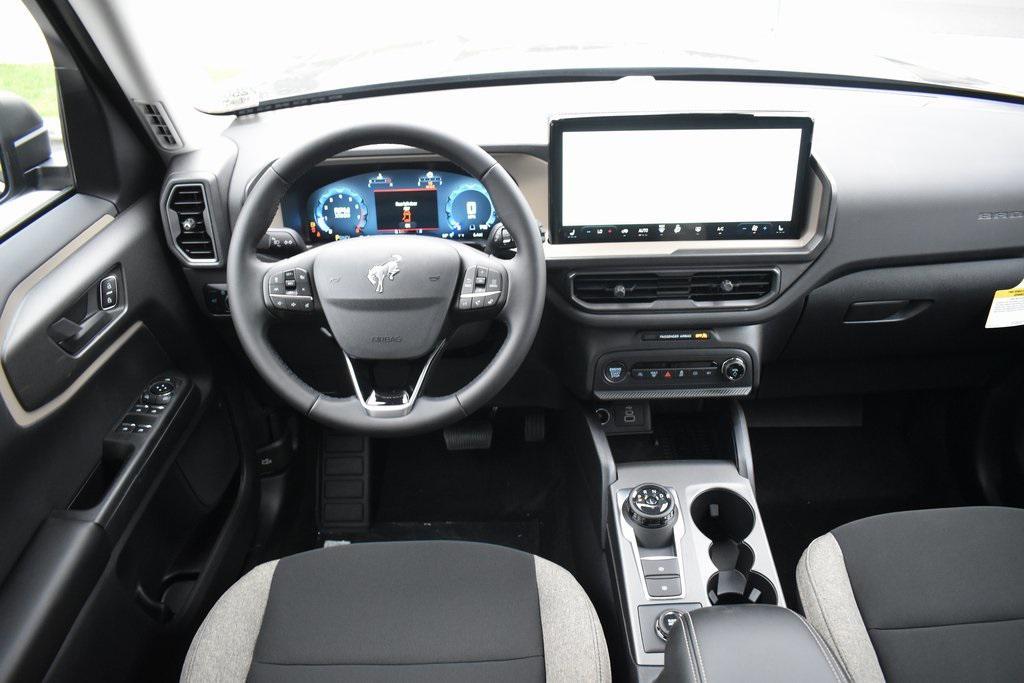 new 2025 Ford Bronco Sport car, priced at $34,685