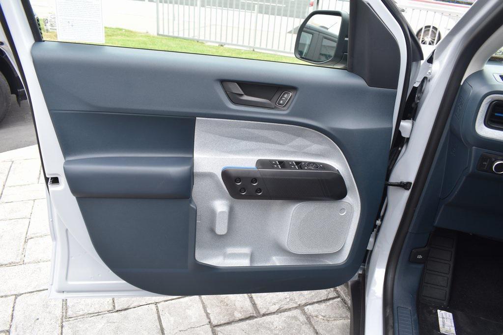 new 2025 Ford Maverick car, priced at $33,260