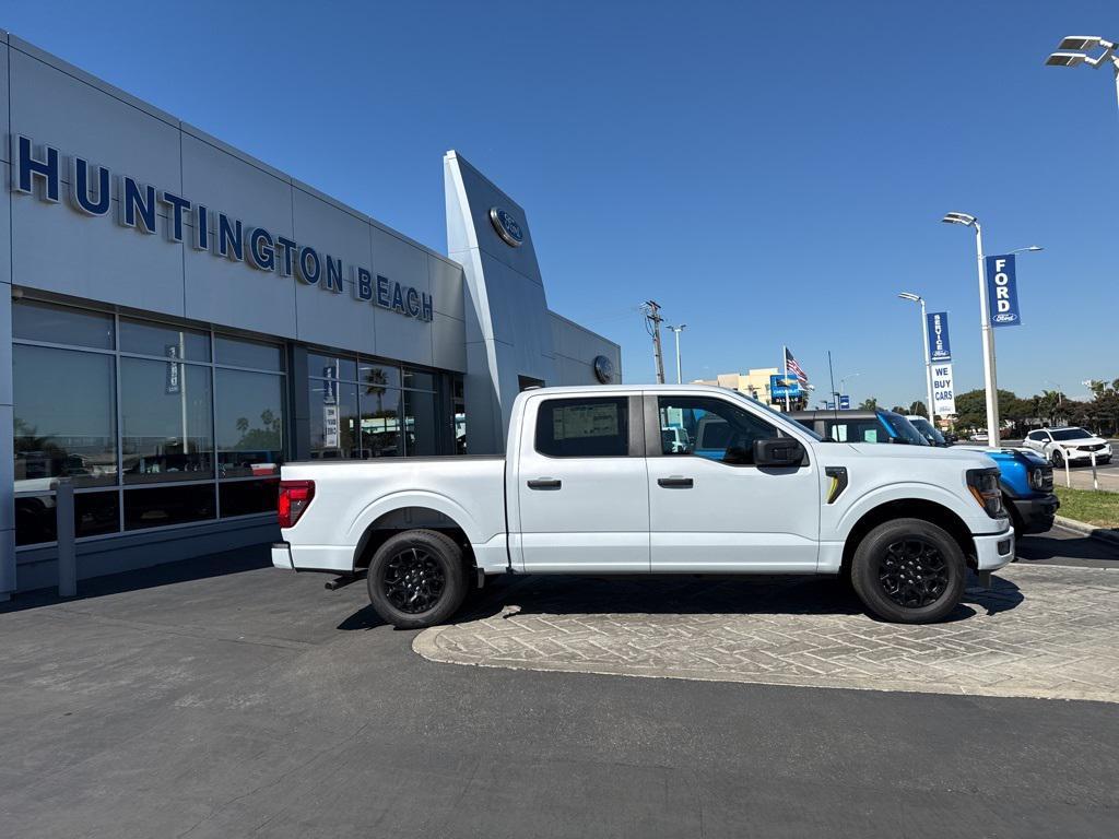new 2025 Ford F-150 car, priced at $46,940