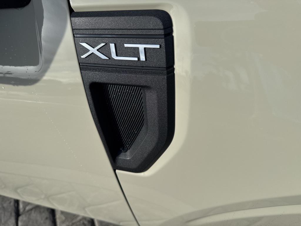 new 2025 Ford Maverick car, priced at $32,465