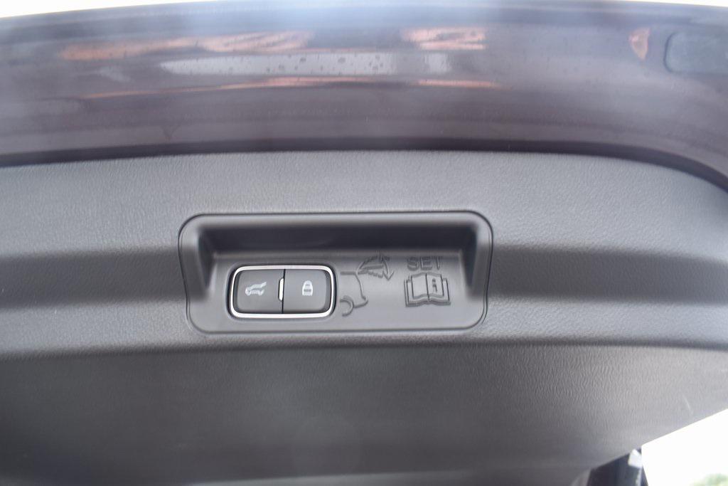 used 2023 Ford Explorer car, priced at $31,890