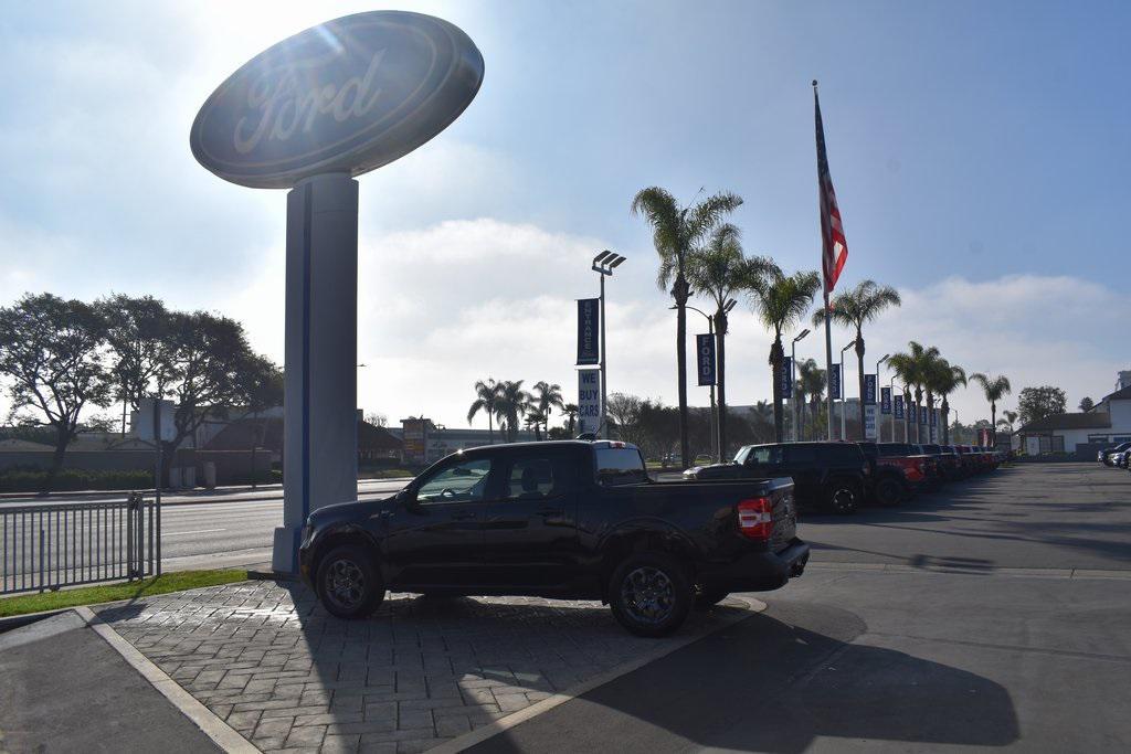 new 2025 Ford Maverick car, priced at $35,095