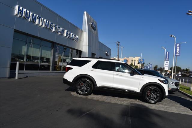 new 2025 Ford Explorer car, priced at $49,360