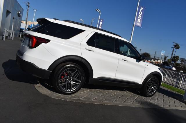 new 2025 Ford Explorer car, priced at $49,360