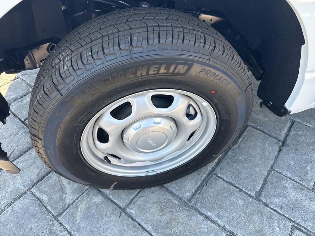 new 2025 Ford F-150 car, priced at $39,645