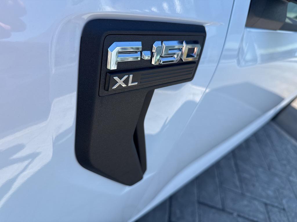 new 2025 Ford F-150 car, priced at $39,645