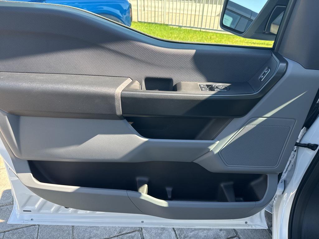 new 2025 Ford F-150 car, priced at $39,645