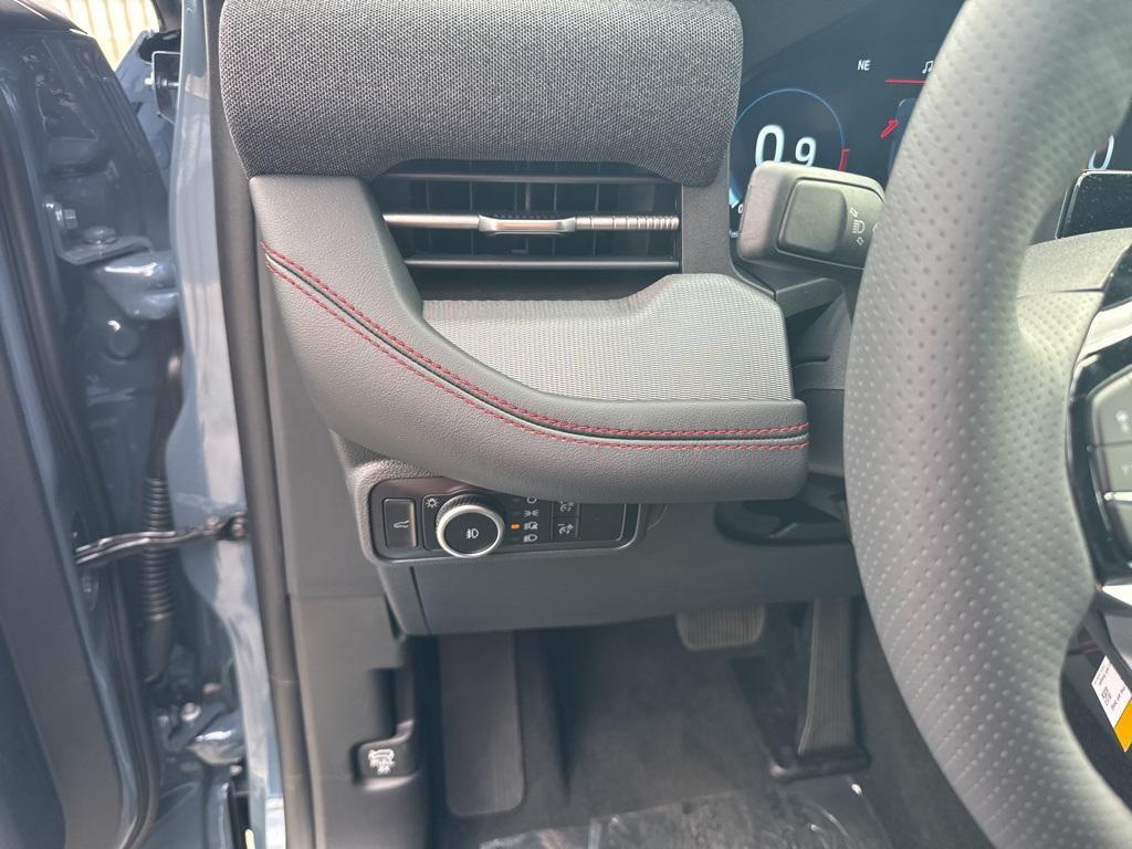 new 2025 Ford Explorer car, priced at $47,610