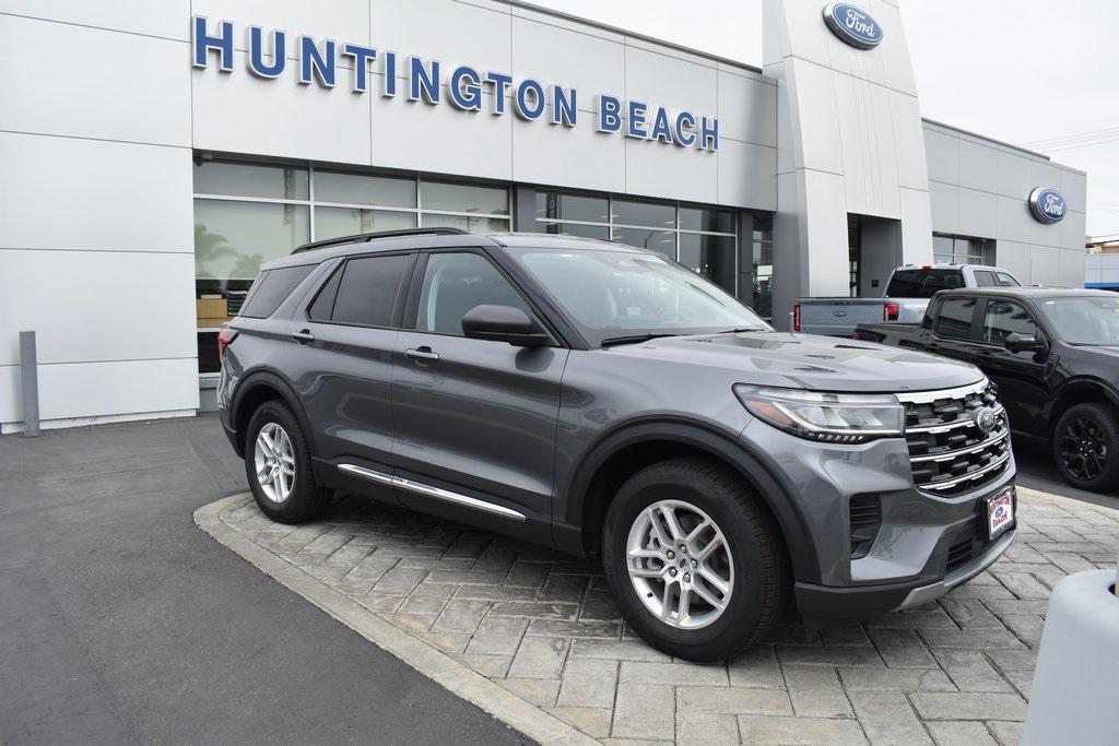 new 2025 Ford Explorer car, priced at $41,450