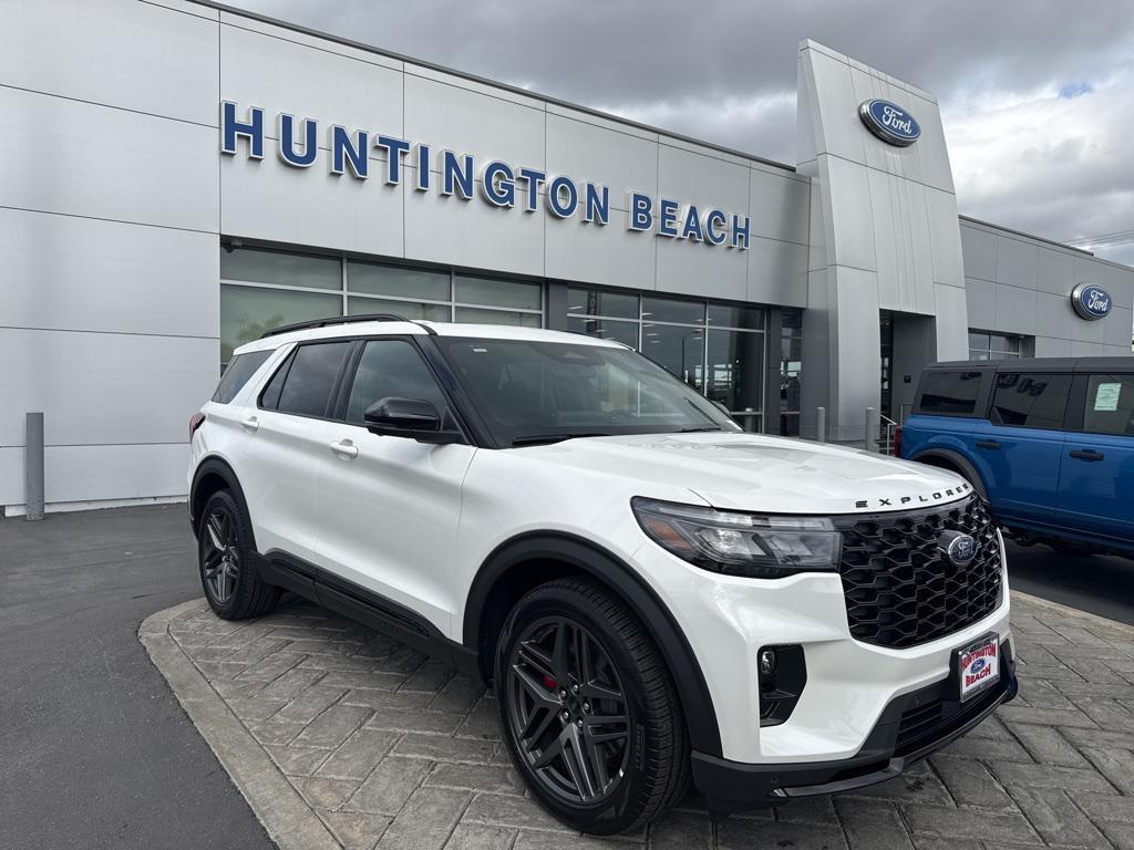 new 2025 Ford Explorer car, priced at $62,655