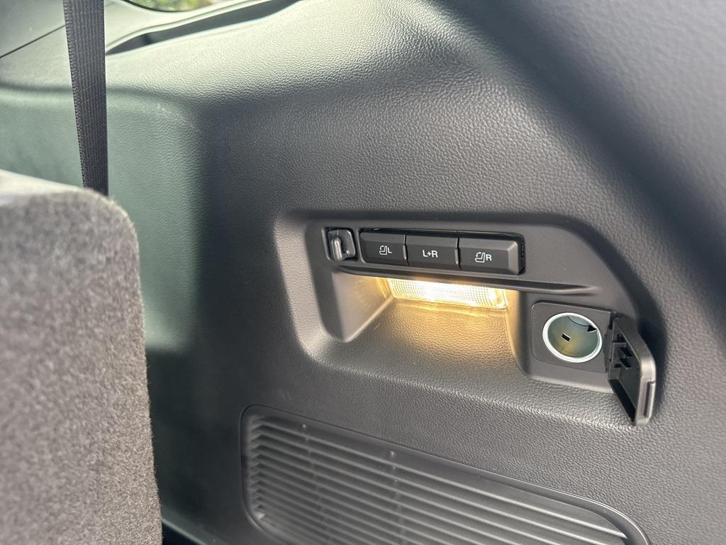 new 2025 Ford Explorer car, priced at $62,655