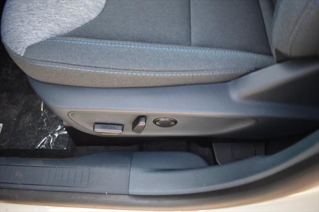 new 2025 Ford Maverick car, priced at $33,775