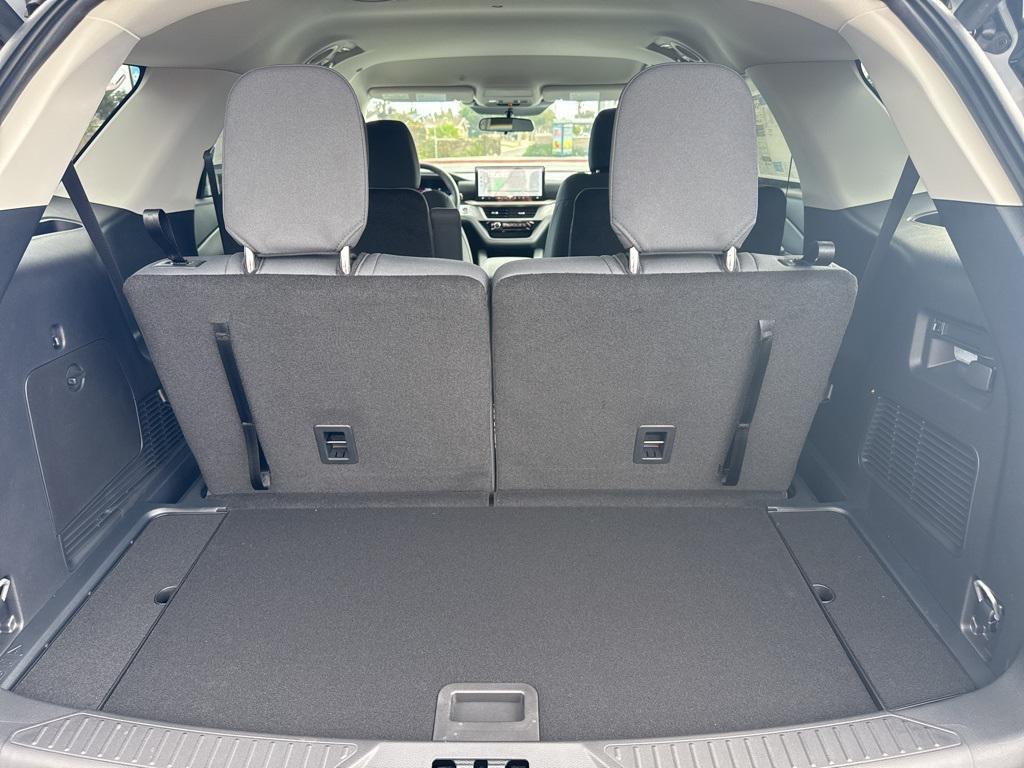 new 2025 Ford Explorer car, priced at $42,145