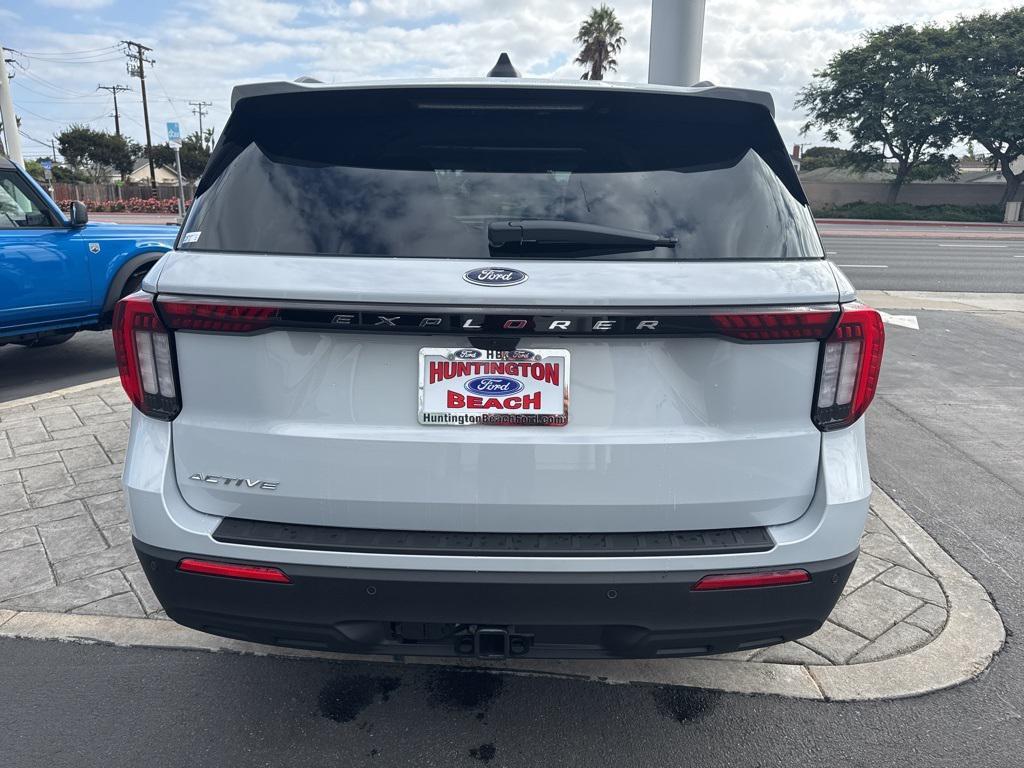 new 2025 Ford Explorer car, priced at $42,145
