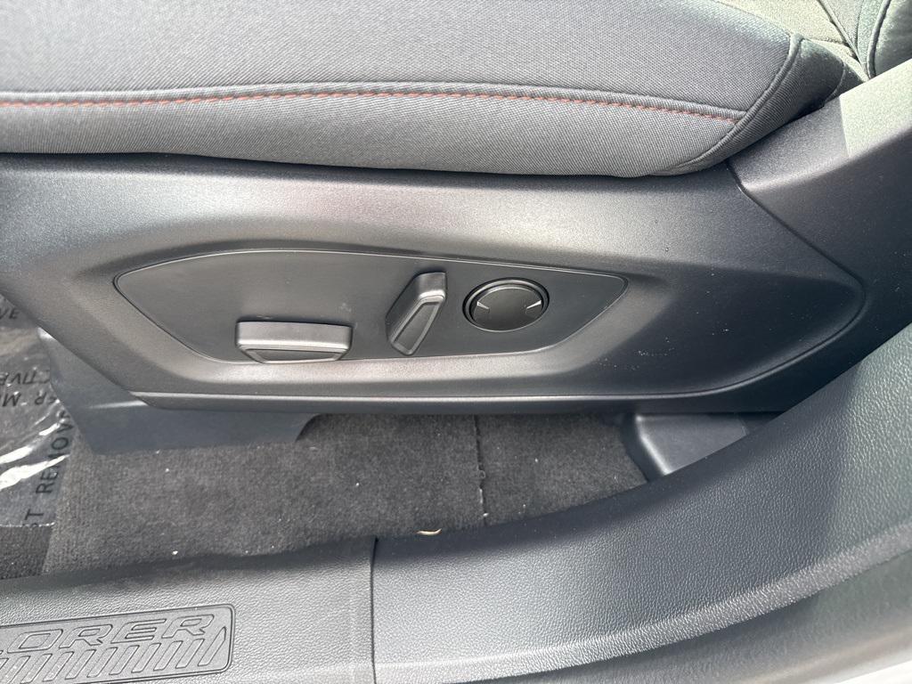 new 2025 Ford Explorer car, priced at $42,145