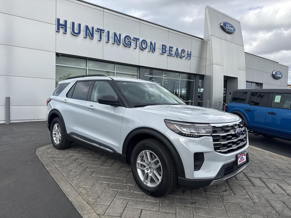 new 2025 Ford Explorer car, priced at $42,145