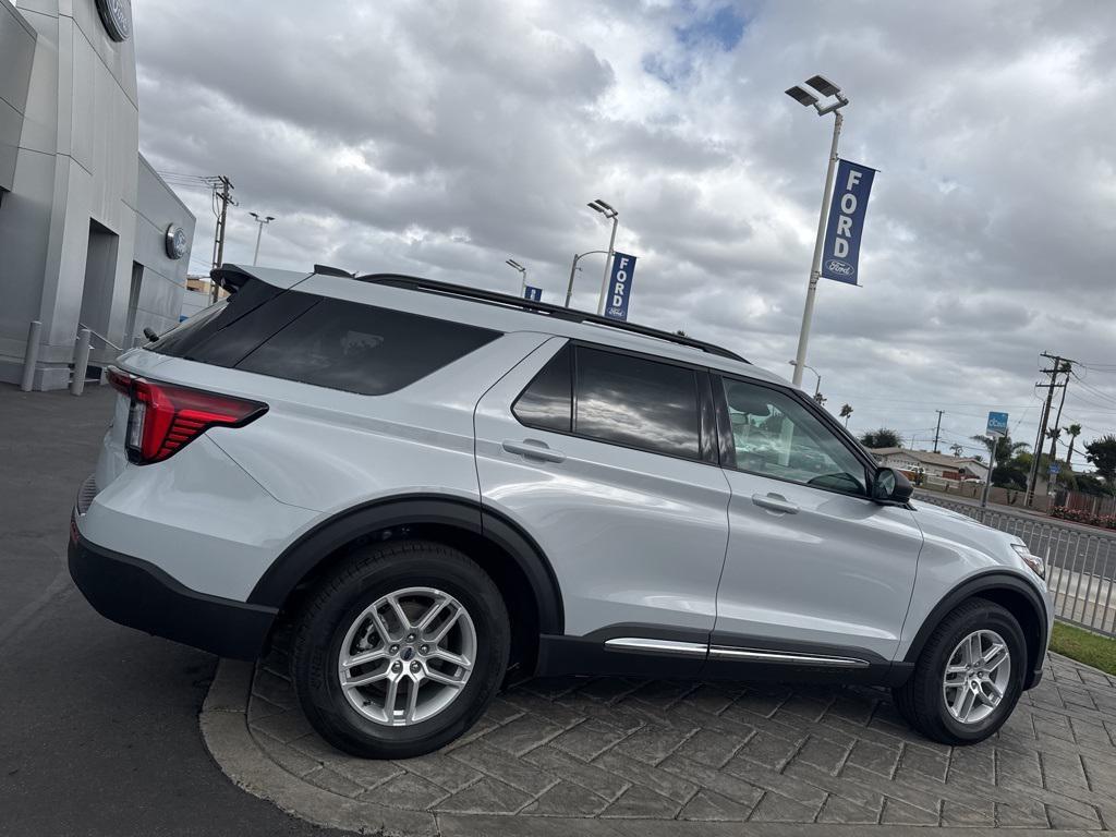 new 2025 Ford Explorer car, priced at $42,145