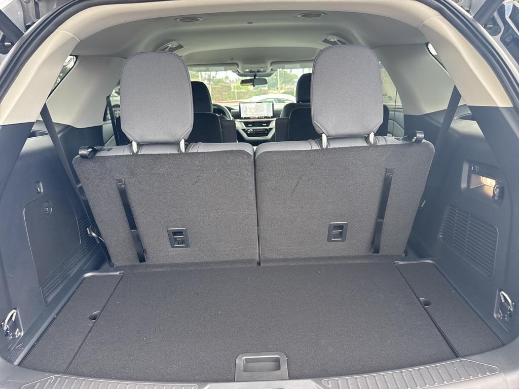 new 2025 Ford Explorer car, priced at $42,145