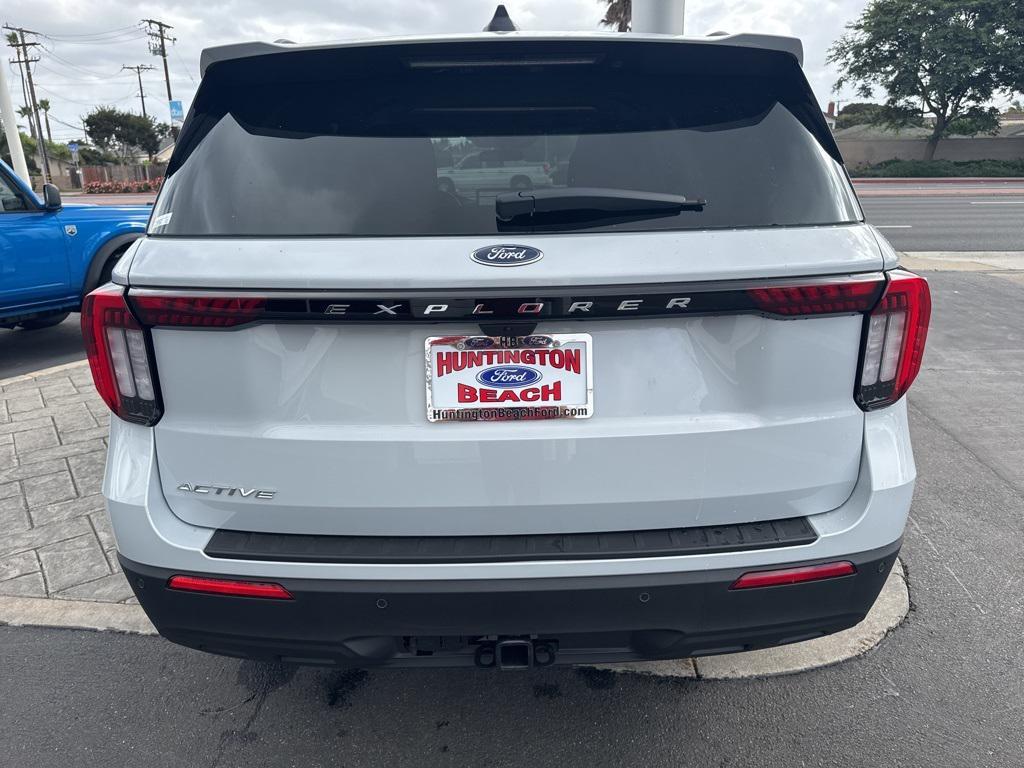 new 2025 Ford Explorer car, priced at $42,145