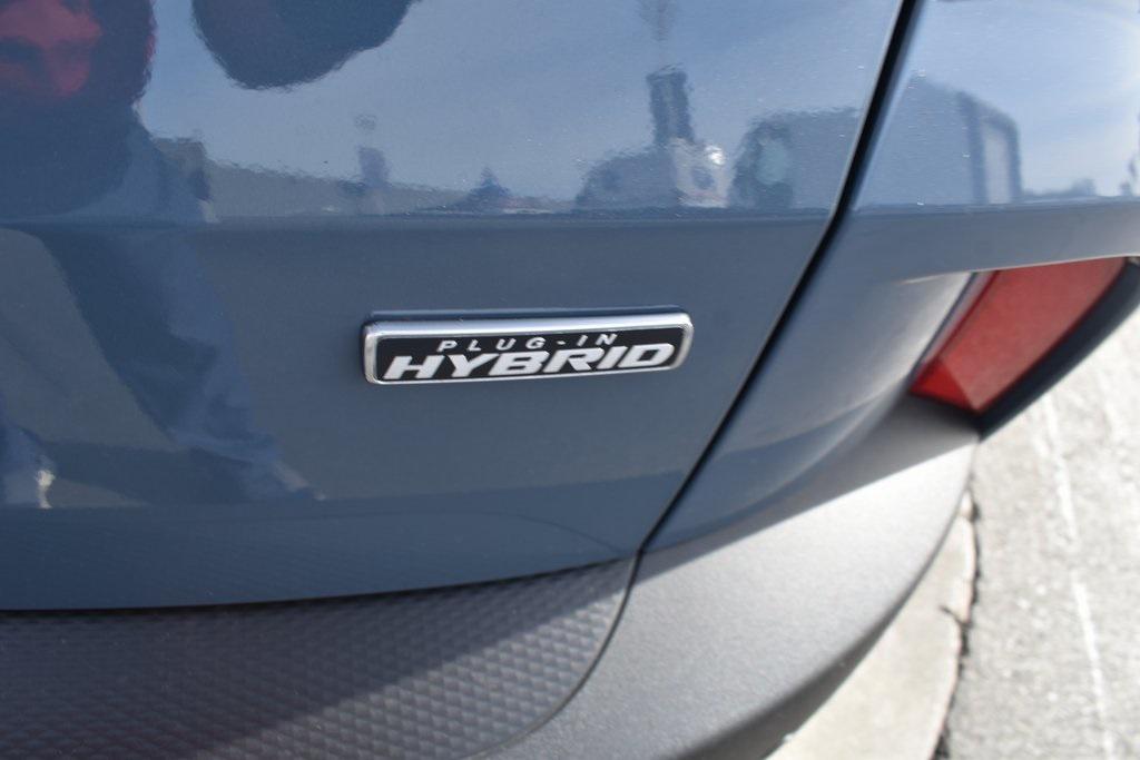 new 2025 Ford Escape PHEV car, priced at $46,515