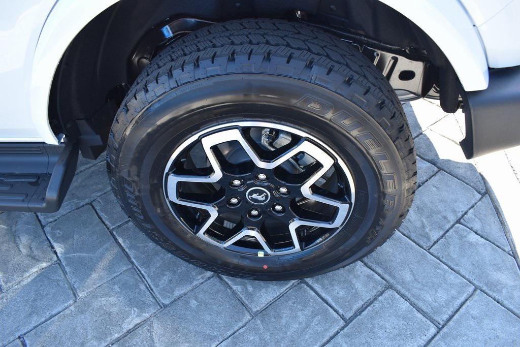 new 2025 Ford Bronco car, priced at $52,225