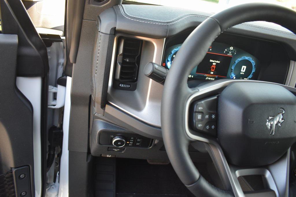 new 2025 Ford Bronco car, priced at $52,225