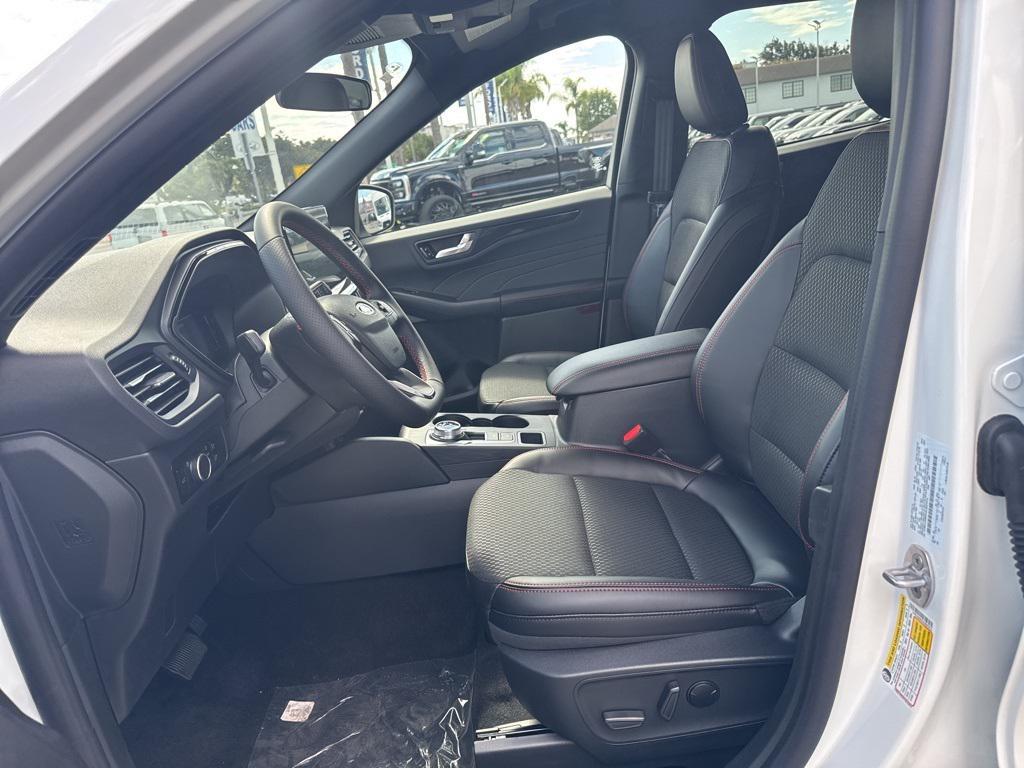 new 2025 Ford Escape car, priced at $34,685