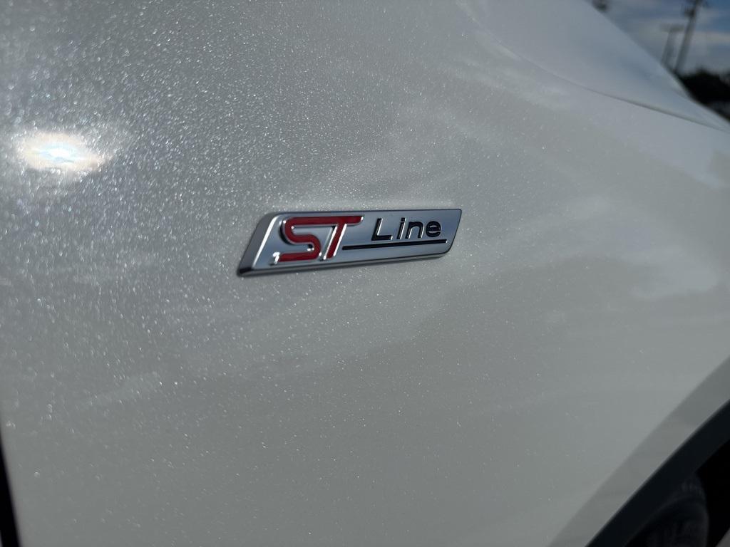 new 2025 Ford Escape car, priced at $34,685