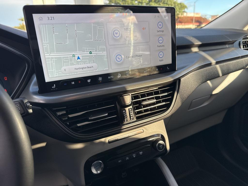 used 2024 Ford Escape car, priced at $20,990