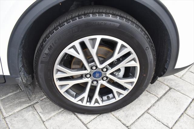 used 2022 Ford Escape car, priced at $25,990