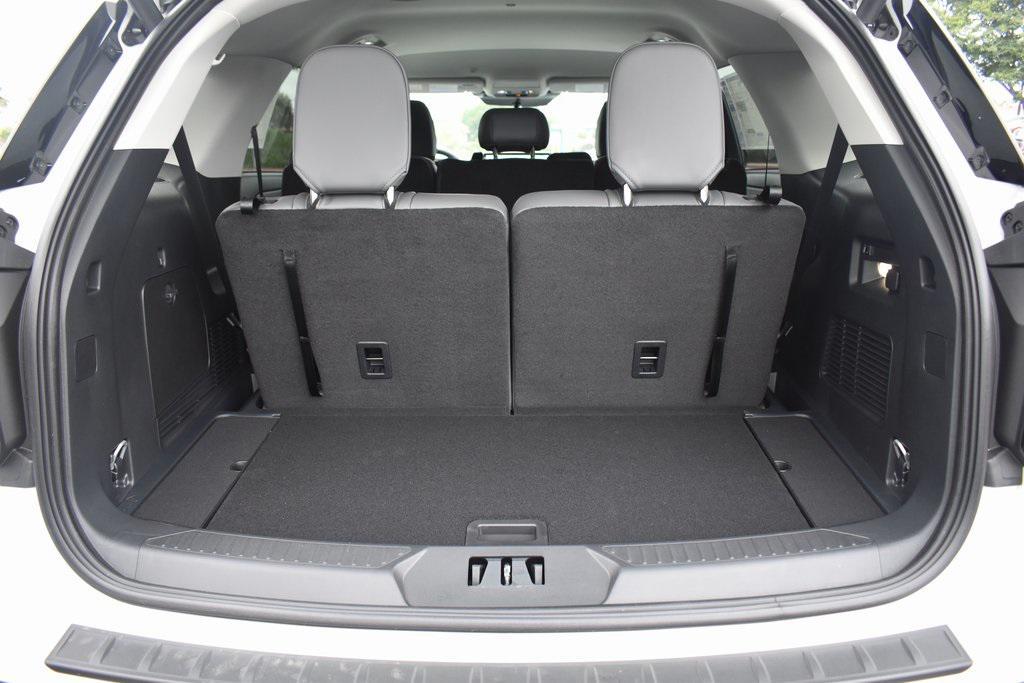 new 2025 Ford Explorer car, priced at $45,985