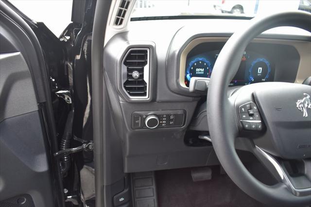 new 2025 Ford Bronco Sport car, priced at $32,990